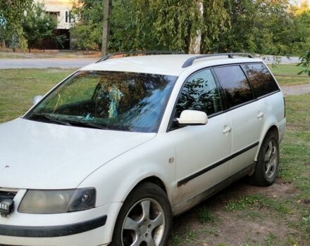 Белый Фольксваген Пассат, объемом двигателя 0 л и пробегом 560 тыс. км за 1332 $, фото 1 на Automoto.ua