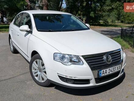 Білий Фольксваген Пассат, об'ємом двигуна 1.8 л та пробігом 224 тис. км за 6999 $, фото 1 на Automoto.ua