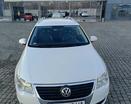 Белый Фольксваген Пассат, объемом двигателя 1.4 л и пробегом 157 тыс. км за 5500 $, фото 1 на Automoto.ua