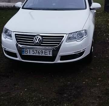 Белый Фольксваген Пассат, объемом двигателя 2 л и пробегом 266 тыс. км за 7000 $, фото 1 на Automoto.ua