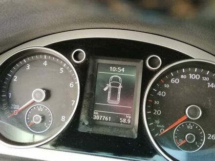 Белый Фольксваген Пассат, объемом двигателя 1.39 л и пробегом 308 тыс. км за 6700 $, фото 1 на Automoto.ua