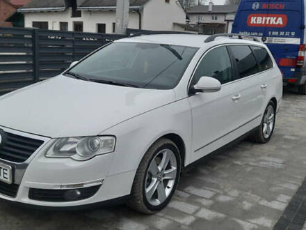 Белый Фольксваген Пассат, объемом двигателя 1.97 л и пробегом 370 тыс. км за 7900 $, фото 1 на Automoto.ua