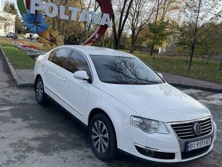 Фольксваген Пассат 2010 в Полтаве на Automoto.ua Белый Фольксваген Пассат, объемом двигателя 1.8 л и пробегом 244 тыс. км за 7900 $, фото 1 на Automoto.ua