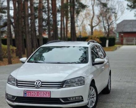 Белый Фольксваген Пассат, объемом двигателя 1.6 л и пробегом 259 тыс. км за 9300 $, фото 1 на Automoto.ua