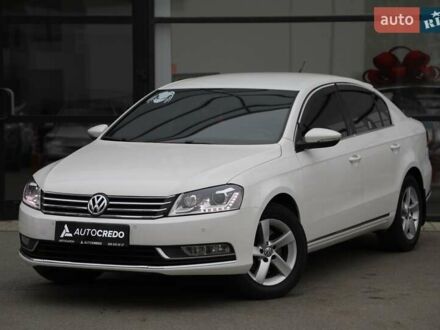 Фольксваген Пассат 2011 в Харькове на Automoto.ua Белый Фольксваген Пассат, объемом двигателя 1.8 л и пробегом 201 тыс. км за 11000 $, фото 1 на Automoto.ua
