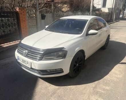 Белый Фольксваген Пассат, объемом двигателя 1.8 л и пробегом 280 тыс. км за 7300 $, фото 1 на Automoto.ua