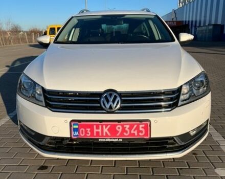 Белый Фольксваген Пассат, объемом двигателя 1.97 л и пробегом 220 тыс. км за 11400 $, фото 1 на Automoto.ua