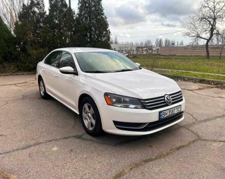 Белый Фольксваген Пассат, объемом двигателя 2.5 л и пробегом 228 тыс. км за 8700 $, фото 1 на Automoto.ua