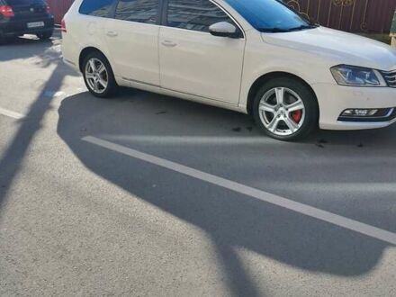 Белый Фольксваген Пассат, объемом двигателя 2 л и пробегом 311 тыс. км за 10300 $, фото 1 на Automoto.ua