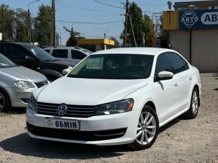 Белый Фольксваген Пассат, объемом двигателя 2.5 л и пробегом 247 тыс. км за 8900 $, фото 1 на Automoto.ua