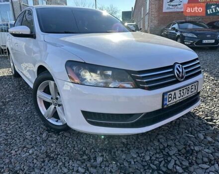 Білий Фольксваген Пассат, об'ємом двигуна 2.5 л та пробігом 249 тис. км за 9500 $, фото 1 на Automoto.ua