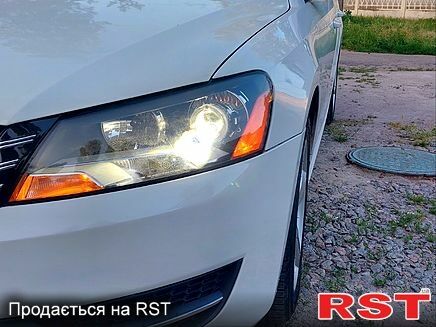 Белый Фольксваген Пассат, объемом двигателя 2.5 л и пробегом 304 тыс. км за 10600 $, фото 1 на Automoto.ua