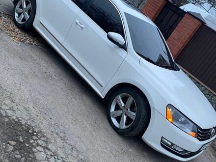 Білий Фольксваген Пассат, об'ємом двигуна 2 л та пробігом 289 тис. км за 11500 $, фото 1 на Automoto.ua