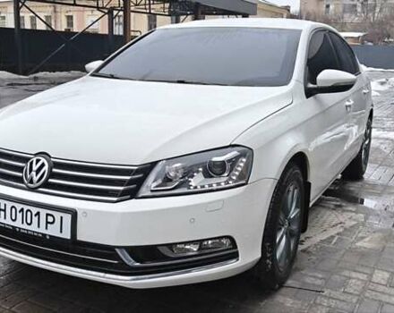 Белый Фольксваген Пассат, объемом двигателя 1.8 л и пробегом 215 тыс. км за 9300 $, фото 1 на Automoto.ua