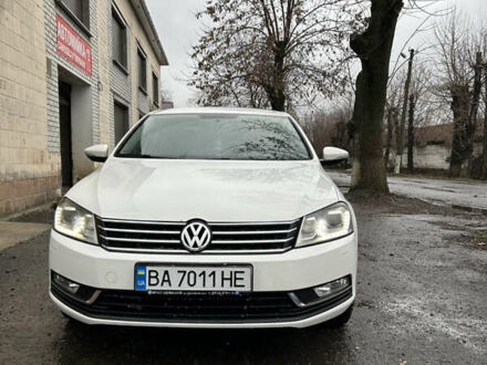 Білий Фольксваген Пассат, об'ємом двигуна 1.8 л та пробігом 140 тис. км за 11500 $, фото 1 на Automoto.ua