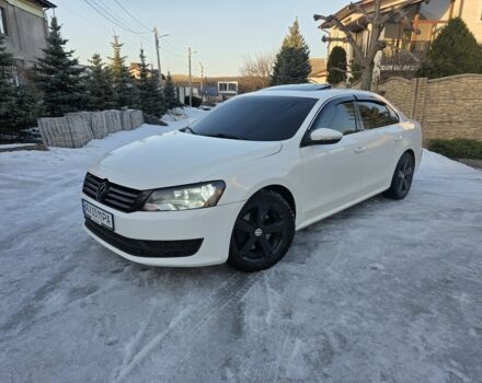 Белый Фольксваген Пассат, объемом двигателя 2.5 л и пробегом 310 тыс. км за 7950 $, фото 1 на Automoto.ua