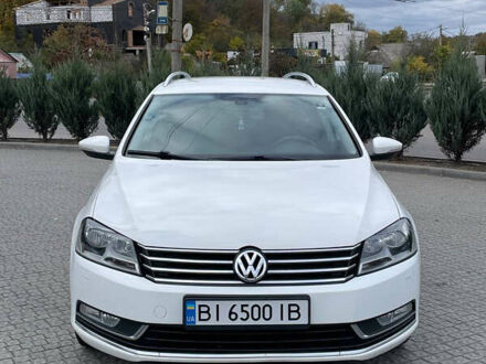 Белый Фольксваген Пассат, объемом двигателя 1.97 л и пробегом 250 тыс. км за 9500 $, фото 1 на Automoto.ua