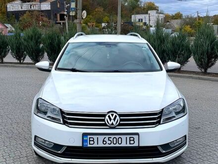 Белый Фольксваген Пассат, объемом двигателя 2 л и пробегом 250 тыс. км за 9500 $, фото 1 на Automoto.ua