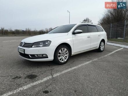 Белый Фольксваген Пассат, объемом двигателя 1.8 л и пробегом 181 тыс. км за 9300 $, фото 1 на Automoto.ua