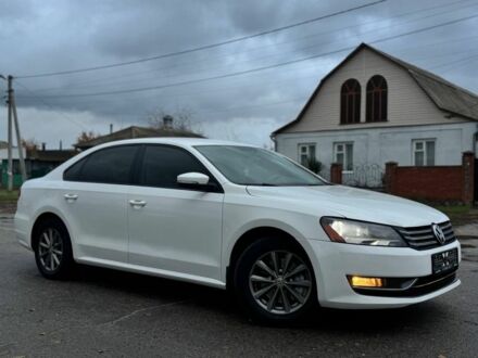 Білий Фольксваген Пассат, об'ємом двигуна 2.5 л та пробігом 272 тис. км за 9850 $, фото 1 на Automoto.ua