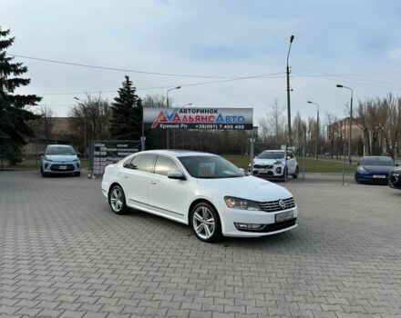 Белый Фольксваген Пассат, объемом двигателя 2 л и пробегом 236 тыс. км за 10999 $, фото 1 на Automoto.ua