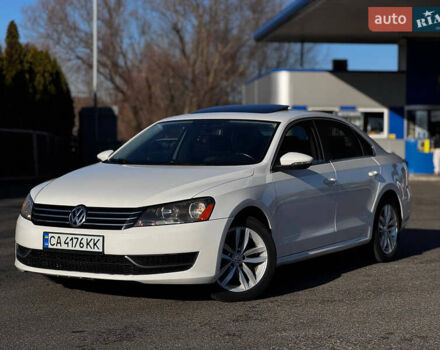 Белый Фольксваген Пассат, объемом двигателя 2.48 л и пробегом 250 тыс. км за 8300 $, фото 1 на Automoto.ua