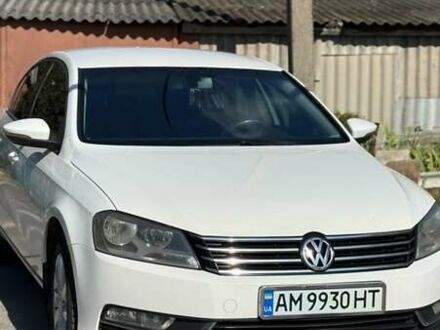 Білий Фольксваген Пассат, об'ємом двигуна 1.97 л та пробігом 292 тис. км за 8600 $, фото 1 на Automoto.ua