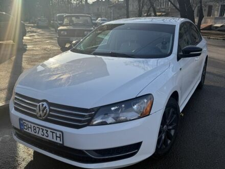 Белый Фольксваген Пассат, объемом двигателя 1.8 л и пробегом 214 тыс. км за 9200 $, фото 1 на Automoto.ua