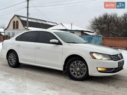 Белый Фольксваген Пассат, объемом двигателя 2.5 л и пробегом 172 тыс. км за 9599 $, фото 1 на Automoto.ua