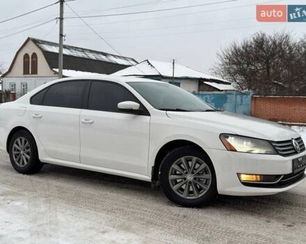 Білий Фольксваген Пассат, об'ємом двигуна 2.5 л та пробігом 172 тис. км за 9599 $, фото 1 на Automoto.ua