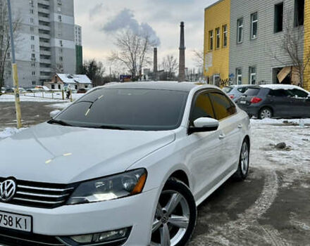 Білий Фольксваген Пассат, об'ємом двигуна 2.5 л та пробігом 260 тис. км за 10700 $, фото 1 на Automoto.ua