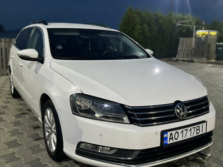 Белый Фольксваген Пассат, объемом двигателя 1.97 л и пробегом 338 тыс. км за 9999 $, фото 1 на Automoto.ua