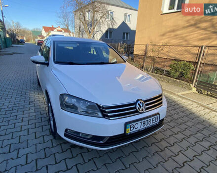 Белый Фольксваген Пассат, объемом двигателя 1.97 л и пробегом 240 тыс. км за 9600 $, фото 1 на Automoto.ua
