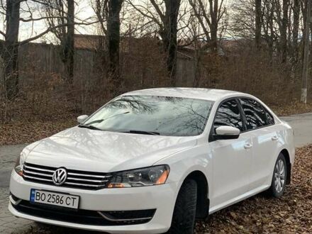 Белый Фольксваген Пассат, объемом двигателя 2.5 л и пробегом 121 тыс. км за 9800 $, фото 1 на Automoto.ua