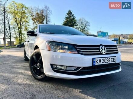 Белый Фольксваген Пассат, объемом двигателя 2.48 л и пробегом 209 тыс. км за 9500 $, фото 1 на Automoto.ua