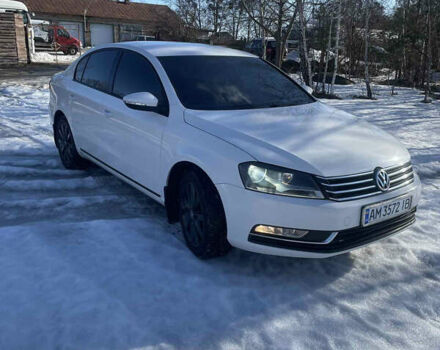 Белый Фольксваген Пассат, объемом двигателя 2 л и пробегом 297 тыс. км за 9600 $, фото 1 на Automoto.ua