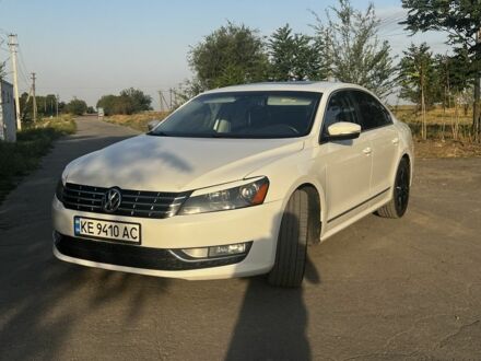 Белый Фольксваген Пассат, объемом двигателя 2 л и пробегом 225 тыс. км за 12500 $, фото 1 на Automoto.ua