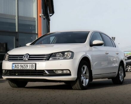 Белый Фольксваген Пассат, объемом двигателя 2 л и пробегом 231 тыс. км за 11500 $, фото 1 на Automoto.ua