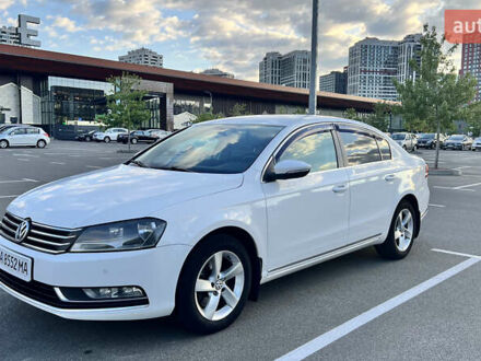 Білий Фольксваген Пассат, об'ємом двигуна 1.8 л та пробігом 250 тис. км за 9900 $, фото 1 на Automoto.ua