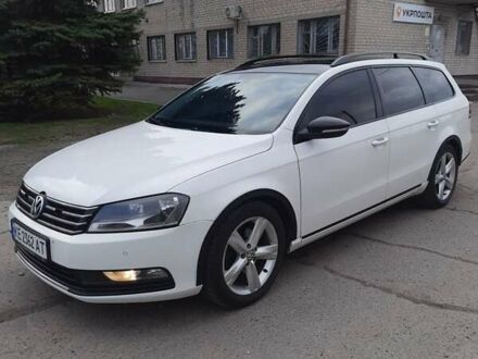 Білий Фольксваген Пассат, об'ємом двигуна 2 л та пробігом 302 тис. км за 12200 $, фото 1 на Automoto.ua