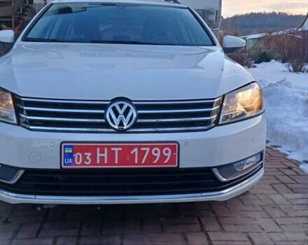Белый Фольксваген Пассат, объемом двигателя 2 л и пробегом 95 тыс. км за 12950 $, фото 1 на Automoto.ua