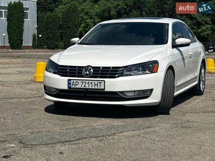 Белый Фольксваген Пассат, объемом двигателя 1.8 л и пробегом 183 тыс. км за 12000 $, фото 1 на Automoto.ua