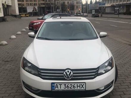 Белый Фольксваген Пассат, объемом двигателя 2 л и пробегом 140 тыс. км за 12600 $, фото 1 на Automoto.ua