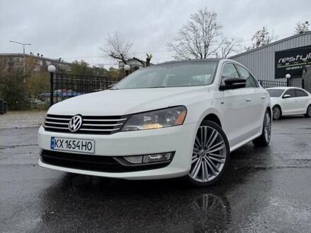 Белый Фольксваген Пассат, объемом двигателя 1.8 л и пробегом 128 тыс. км за 12499 $, фото 1 на Automoto.ua