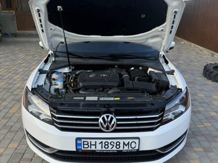 Белый Фольксваген Пассат, объемом двигателя 1.8 л и пробегом 94 тыс. км за 9000 $, фото 1 на Automoto.ua