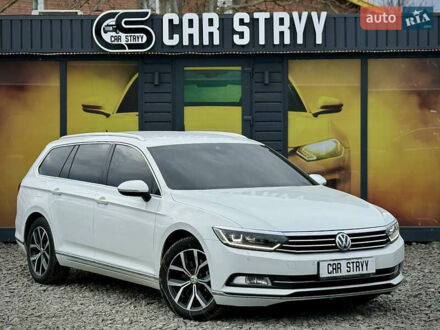 Белый Фольксваген Пассат, объемом двигателя 2 л и пробегом 252 тыс. км за 13999 $, фото 1 на Automoto.ua