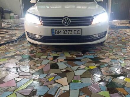 Фольксваген Пассат 2014 в Конотопе на Automoto.ua Белый Фольксваген Пассат, объемом двигателя 1.8 л и пробегом 198 тыс. км за 12500 $, фото 1 на Automoto.ua