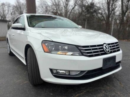 Белый Фольксваген Пассат, объемом двигателя 3.6 л и пробегом 90 тыс. км за 2000 $, фото 1 на Automoto.ua