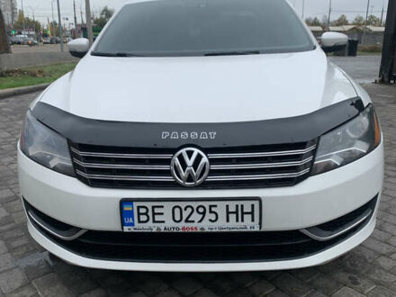 Белый Фольксваген Пассат, объемом двигателя 2 л и пробегом 235 тыс. км за 11500 $, фото 1 на Automoto.ua