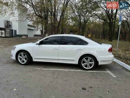 Белый Фольксваген Пассат, объемом двигателя 2 л и пробегом 250 тыс. км за 13000 $, фото 1 на Automoto.ua